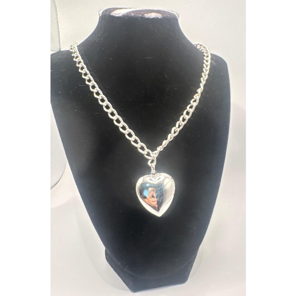 VTG Celine Dion Puffy Heart Locket Necklace 18" Silver Tone Toggle Chain Pendant